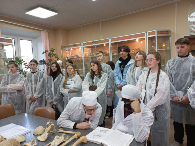 Поездка медицинского класса в Ханты-мансийскую государственную медицинскую академию.